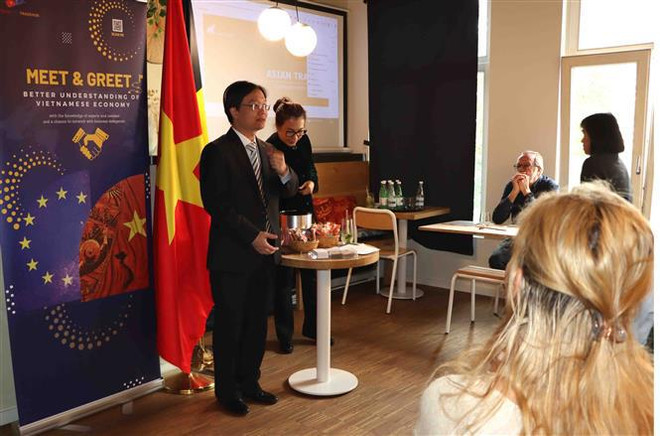 Tourisme du MICE : le Vietnam présente ses potentialités à des tour-opérateurs belges ảnh 2 Tourisme du MICE : le Vietnam présente ses potentialités à des tour-opérateurs belges ảnh 2