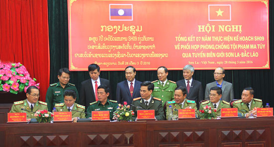 Vietnam et Laos coopèrent dans la lutte transfrontalière contre la drogue ảnh 1 Vietnam et Laos coopèrent dans la lutte transfrontalière contre la drogue ảnh 1