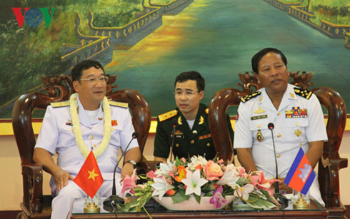 Les Marines vietnamienne et cambodgienne renforcent leur coopération ảnh 1 Les Marines vietnamienne et cambodgienne renforcent leur coopération ảnh 1