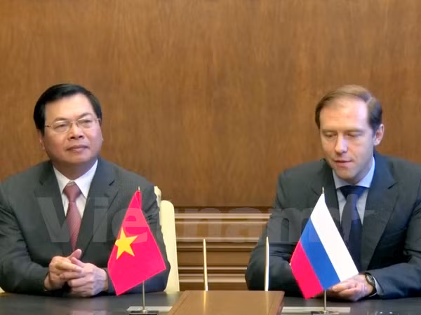 Le Vietnam et la Russie intensifient leur coopération dans l’industrie ảnh 1