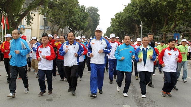 Les habitants de Hanoi font écho à la Course pour la santé ảnh 1 Les habitants de Hanoi font écho à la Course pour la santé ảnh 1