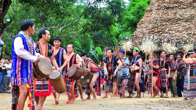 Bientôt la Journée culturelle de l'ethnie Co Tu à Dà Nang ảnh 1 Bientôt la Journée culturelle de l'ethnie Co Tu à Dà Nang ảnh 1