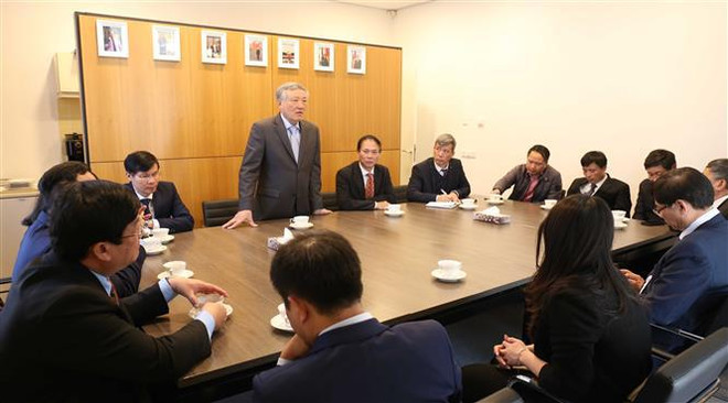 Le président de la Cour populaire suprême en visite de travail aux Pays-Bas ảnh 3 Le président de la Cour populaire suprême en visite de travail aux Pays-Bas ảnh 3