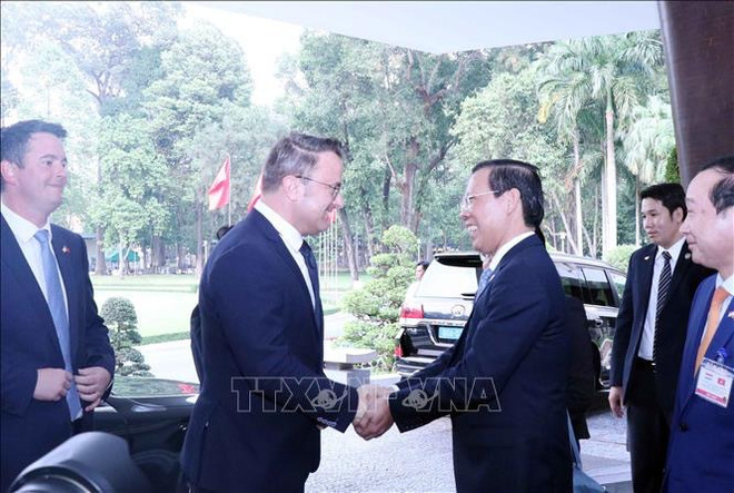 Activités du Premier ministre luxembourgeois à Hô Chi Minh-Ville ảnh 1 Activités du Premier ministre luxembourgeois à Hô Chi Minh-Ville ảnh 1
