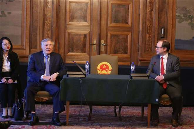 Le président de la Cour populaire suprême en visite de travail aux Pays-Bas ảnh 2 Le président de la Cour populaire suprême en visite de travail aux Pays-Bas ảnh 2