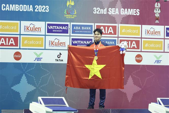 SEA Games 32: le Vietnam remporte cinq médailles d'or samedi ảnh 2 SEA Games 32: le Vietnam remporte cinq médailles d'or samedi ảnh 2
