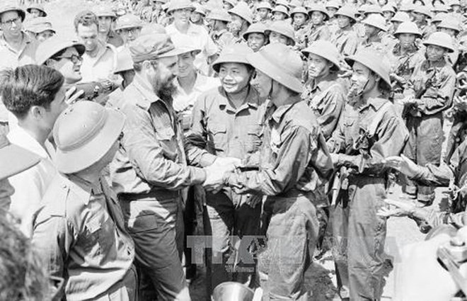Cuba célèbre les 45 ans de la visite du leader cubain Fidel Castro à Quang Tri ảnh 1 Cuba célèbre les 45 ans de la visite du leader cubain Fidel Castro à Quang Tri ảnh 1