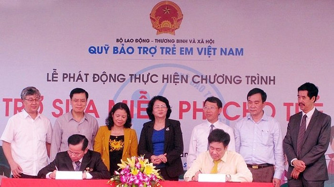 Apporter du lait à 15.000 enfants vietnamiens ảnh 1 Apporter du lait à 15.000 enfants vietnamiens ảnh 1