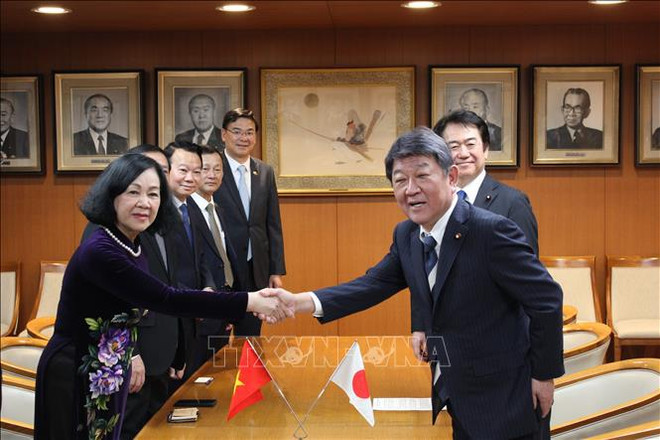 Promouvoir le rôle des deux Partis au pouvoir dans des relations Vietnam-Japon ảnh 1 Promouvoir le rôle des deux Partis au pouvoir dans des relations Vietnam-Japon ảnh 1