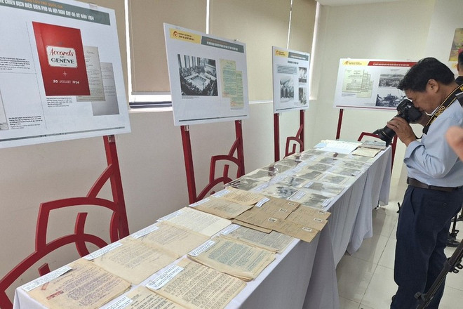 De nombreux documents d'archives originaux sur la campagne de Dien Bien Phu dévoilés ảnh 1 De nombreux documents d'archives originaux sur la campagne de Dien Bien Phu dévoilés ảnh 1