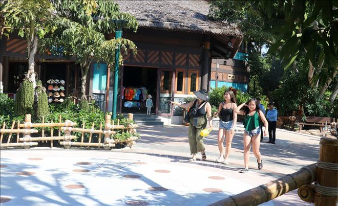 Kien Giang accueille plus de 2,75 millions de visiteurs au premier trimestre 2024 ảnh 1 Kien Giang accueille plus de 2,75 millions de visiteurs au premier trimestre 2024 ảnh 1