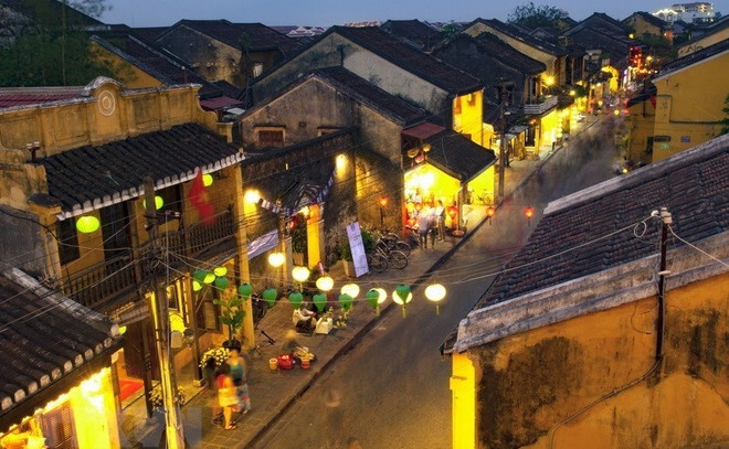 Quang Nam: Hoi An et My Son accueillent des touristes étrangers à partir d’aujourd’hui ảnh 1 Quang Nam: Hoi An et My Son accueillent des touristes étrangers à partir d’aujourd’hui ảnh 1