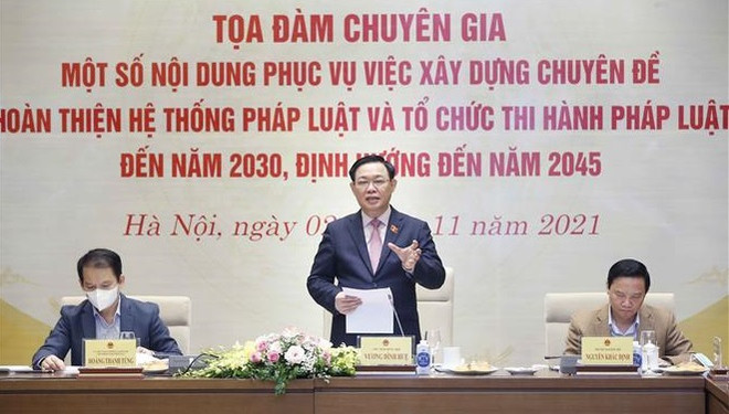 Le président de l'AN souligne l'édification et le perfectionnement du système juridique ảnh 1 Le président de l'AN souligne l'édification et le perfectionnement du système juridique ảnh 1