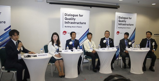 Des experts vietnamiens et japonais parlent d'investir dans des infrastructures de haute qualité ảnh 1 Des experts vietnamiens et japonais parlent d'investir dans des infrastructures de haute qualité ảnh 1