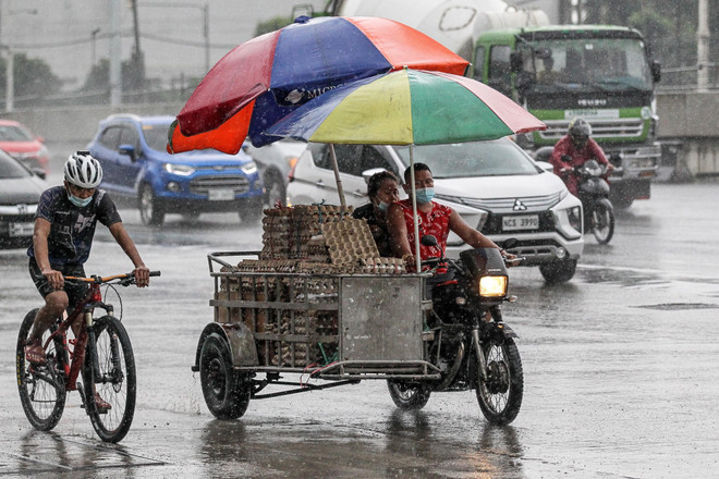 Typhon Molave : Près de 9.000 fuient leurs maisons aux Philippines ảnh 1 Typhon Molave : Près de 9.000 fuient leurs maisons aux Philippines ảnh 1