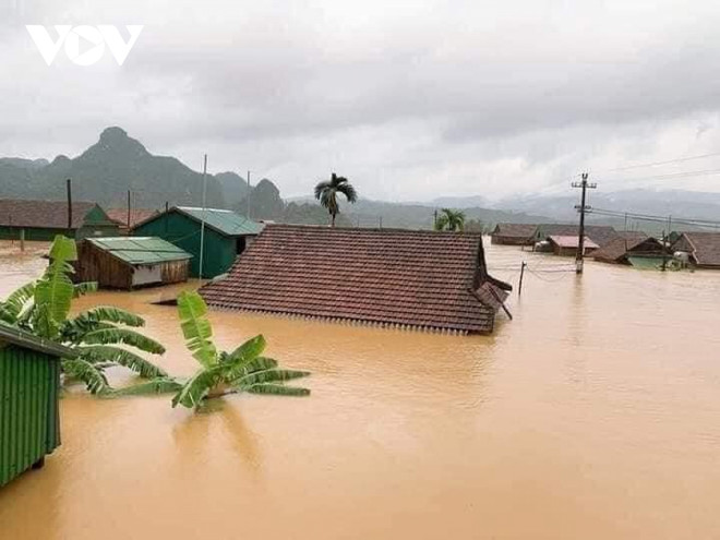 Le centre du Laos subit les inondations les plus graves depuis 42 ans ảnh 1 Le centre du Laos subit les inondations les plus graves depuis 42 ans ảnh 1