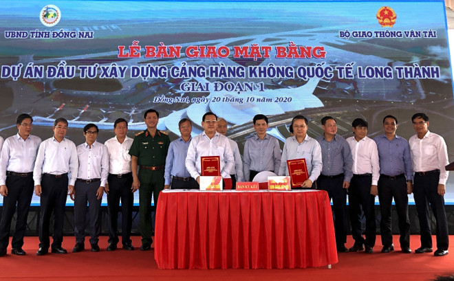 Dong Nai livre le chantier pour la construction de l'aéroport de Long Thanh ảnh 1