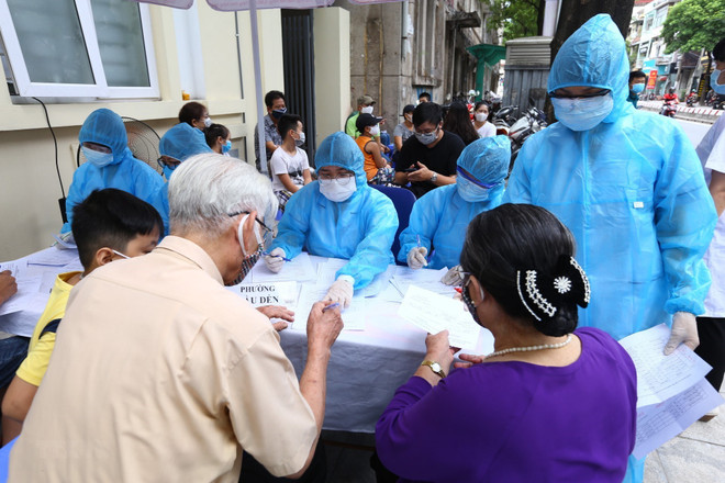 COVID-19: Le Vietnam passe 30 jours consécutifs sans transmission intracommunautaire ảnh 1 COVID-19: Le Vietnam passe 30 jours consécutifs sans transmission intracommunautaire ảnh 1
