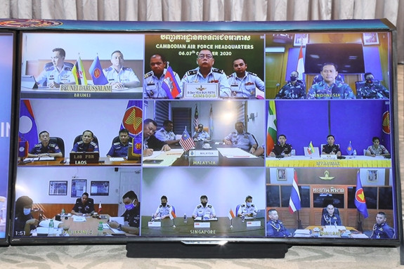 Le Vietnam préside une réunion de l’ASEAN sur la formation des forces aériennes ảnh 2 Le Vietnam préside une réunion de l’ASEAN sur la formation des forces aériennes ảnh 2