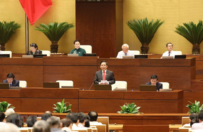Le ministre des Communications et des Transports répond aux députés ảnh 1 Le ministre des Communications et des Transports répond aux députés ảnh 1