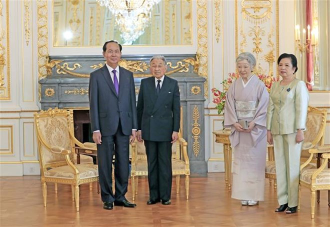 Le président Tran Dai Quang termine sa visite d'État au Japon ảnh 1 Le président Tran Dai Quang termine sa visite d'État au Japon ảnh 1