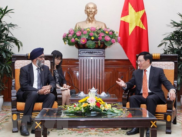 Vietnam et Canada promeuvent la coopération dans la défense ảnh 1