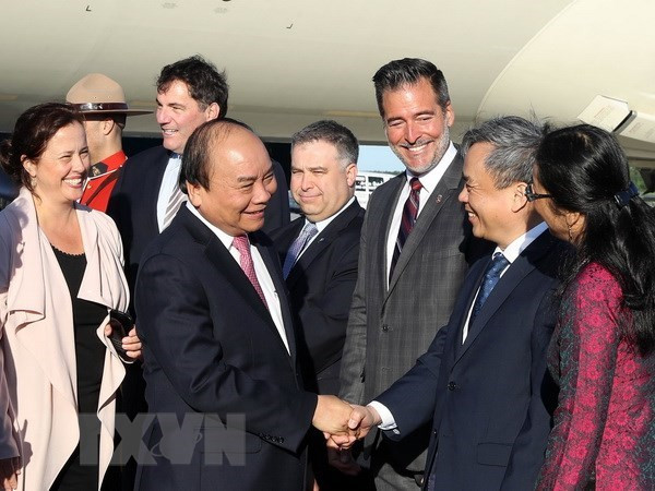 Le PM Nguyen Xuan Phuc visite l'Université Laval, au Québec ảnh 1