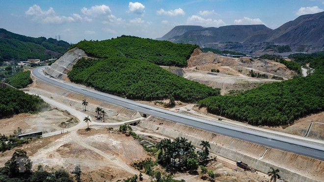 Quang Ninh est prête à accueillir une nouvelle vague d’investissement ảnh 2