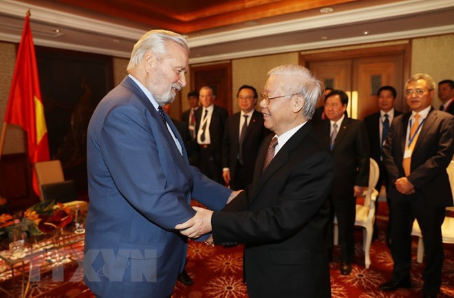 Le Vietnam et la Hongrie sont toujours des amis ảnh 1 Le Vietnam et la Hongrie sont toujours des amis ảnh 1