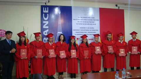 Quinze ans de formation post-universitaire à l’Université d’architecture de Hanoi ảnh 2 Quinze ans de formation post-universitaire à l’Université d’architecture de Hanoi ảnh 2