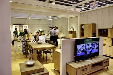Le Vietnam promeut l’exportation de bois légal vers l’UE ảnh 1 Le Vietnam promeut l’exportation de bois légal vers l’UE ảnh 1