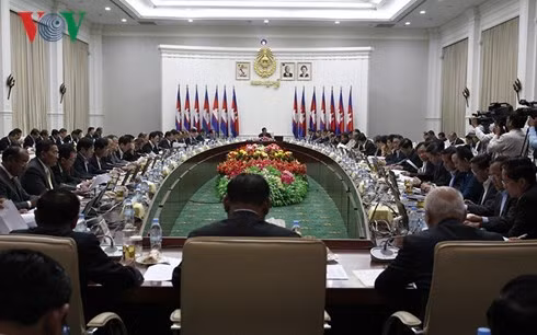 Cambodge : le gouvernement approuve l’amendement de la Constitution ảnh 1 Cambodge : le gouvernement approuve l’amendement de la Constitution ảnh 1