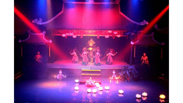 Circuit touristique d’expériences sur l’art des marionnettes sur l’eau ảnh 1