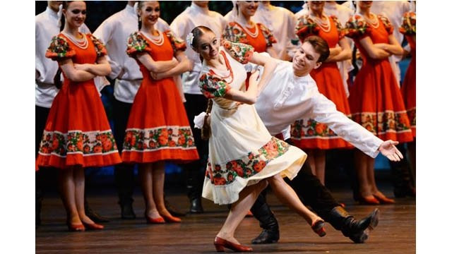 Une troupe de danse folklorique russe participera au Festival de Huê 2018 ảnh 1 Une troupe de danse folklorique russe participera au Festival de Huê 2018 ảnh 1