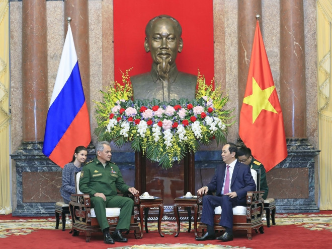 Le président Tran Dai Quang reçoit le ministre russe de la Défense ảnh 1 Le président Tran Dai Quang reçoit le ministre russe de la Défense ảnh 1