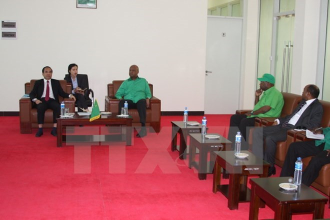 Le Parti au pouvoir tanzanien souhaite étudier les expériences du Vietnam ảnh 1 Le Parti au pouvoir tanzanien souhaite étudier les expériences du Vietnam ảnh 1