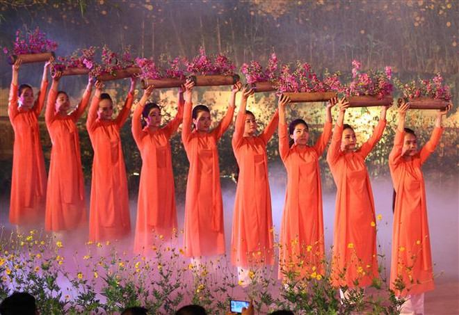 L’artisanat vietnamien en fête dans l’ancienne capitale de Huê ảnh 2 L’artisanat vietnamien en fête dans l’ancienne capitale de Huê ảnh 2