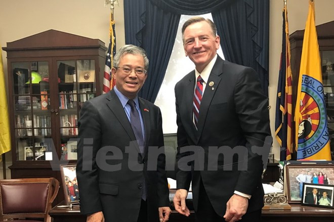 Vietnam et États-Unis renforcent leur coopération dans l'énergie et la défense ảnh 1 Vietnam et États-Unis renforcent leur coopération dans l'énergie et la défense ảnh 1
