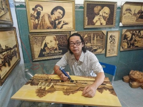Cinq œuvres extraordinaires pour honorer le Président Hô Chi Minh ảnh 5 Cinq œuvres extraordinaires pour honorer le Président Hô Chi Minh ảnh 5