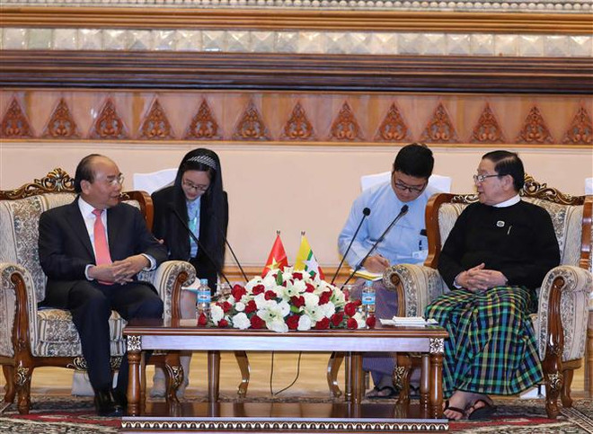 Le PM Nguyen Xuan Phuc rencontre le président de la Chambre des représentants du Myanmar ảnh 1 Le PM Nguyen Xuan Phuc rencontre le président de la Chambre des représentants du Myanmar ảnh 1