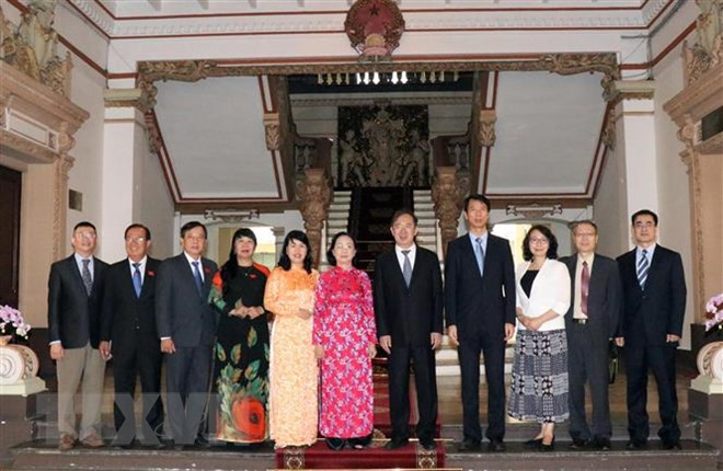 Coopération intensifiée entre HCM-Ville et Shanghai (Chine) ảnh 1 Coopération intensifiée entre HCM-Ville et Shanghai (Chine) ảnh 1