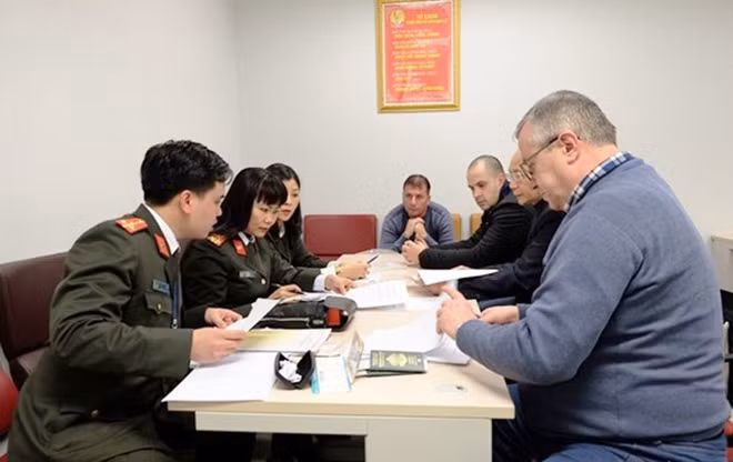 Extradition d’un criminel recherché pour la Bulgarie ảnh 1