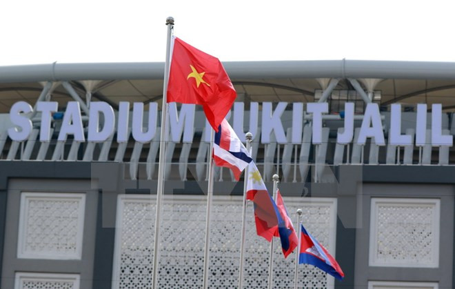 Cérémonie de lever de drapeau des pays participants aux SEA Games 29 ảnh 1 Cérémonie de lever de drapeau des pays participants aux SEA Games 29 ảnh 1