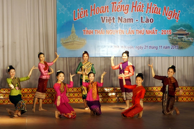 Thai Nguyên : premier festival du chant d’amitié Vietnam-Laos ảnh 1