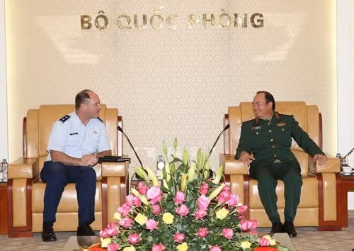Vietnam - États-Unis : Bon développement de la coopération de défense ảnh 1