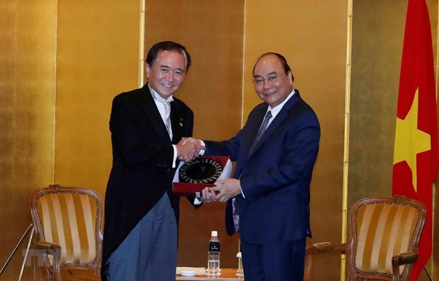 Le PM Nguyen Xuan Phuc reçoit le gouverneur de la préfecture de Kanagawa ảnh 1 Le PM Nguyen Xuan Phuc reçoit le gouverneur de la préfecture de Kanagawa ảnh 1