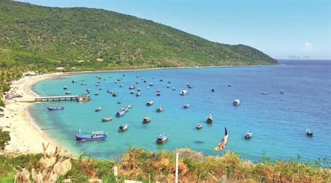La baie de Vân Phong, une merveille de la nature à Nha Trang ảnh 1 La baie de Vân Phong, une merveille de la nature à Nha Trang ảnh 1