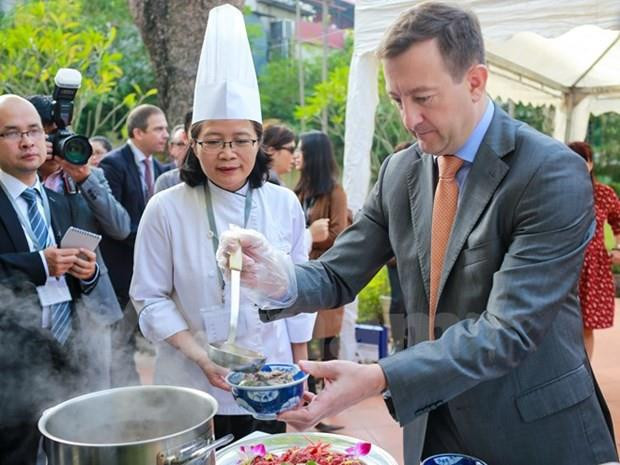 Présentation de la gastronomie vietnamienne en France ảnh 1 Présentation de la gastronomie vietnamienne en France ảnh 1