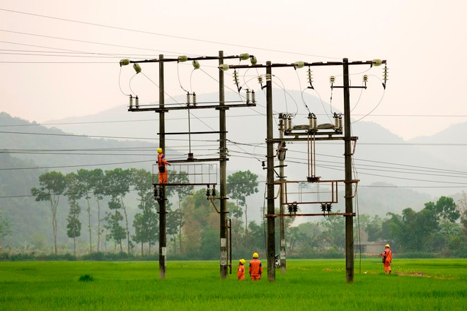 Près de 82.000 milliards de dôngs d’investissement pour l’électrification des zones rurales ảnh 1 Près de 82.000 milliards de dôngs d’investissement pour l’électrification des zones rurales ảnh 1