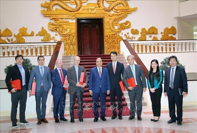 Le Premier ministre Nguyen Xuan Phuc reçoit des investisseurs étrangers ảnh 1 Le Premier ministre Nguyen Xuan Phuc reçoit des investisseurs étrangers ảnh 1